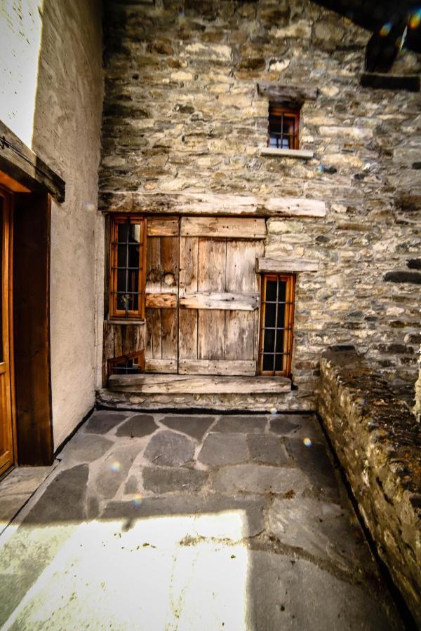 Antica Casa Di Montagna Maison Bovard ヴァルグリゼンケ エクステリア 写真